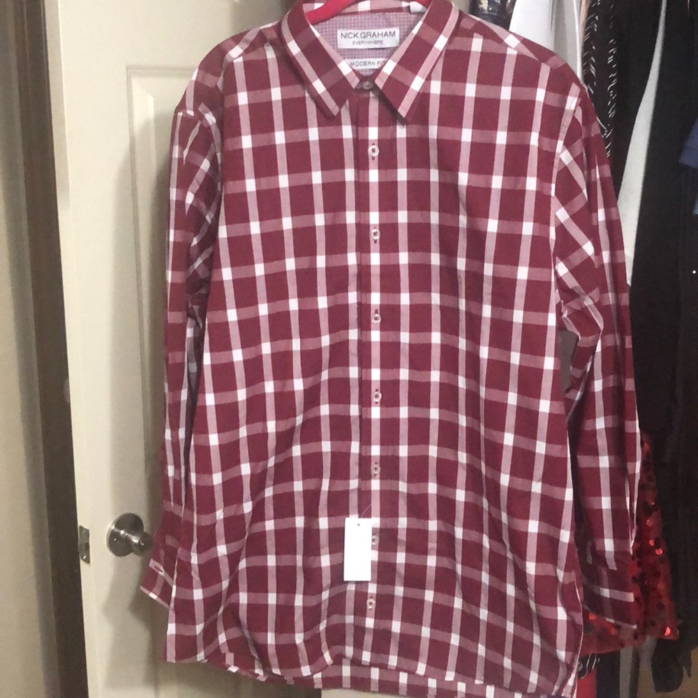 Maroon men’s dress shirt